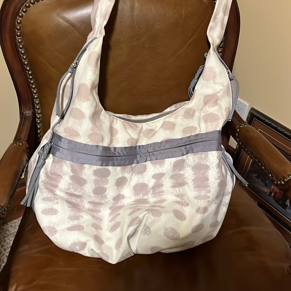 Lululemon Yoga gear bag holds all your stuff and your mat.